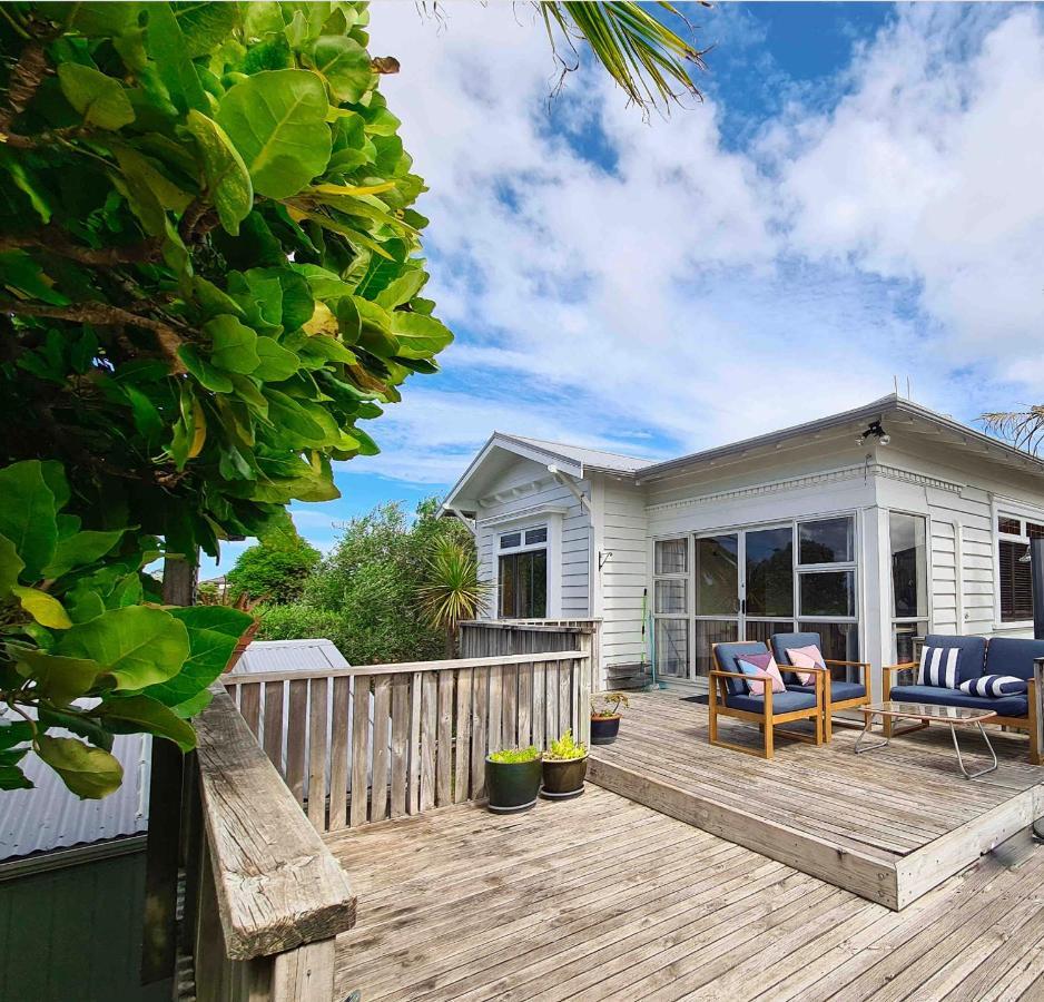 Cabbage Tree - Summer Or Winter Beachfront Haven Papamoa Zewnętrze zdjęcie